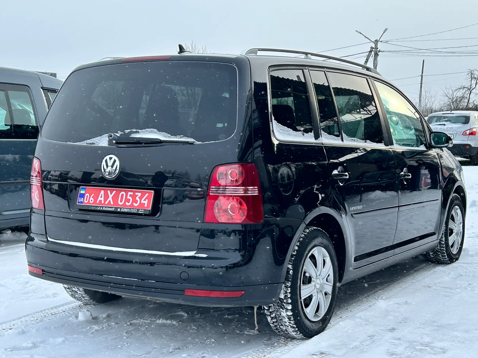 Volkswagen Touran — фото 3