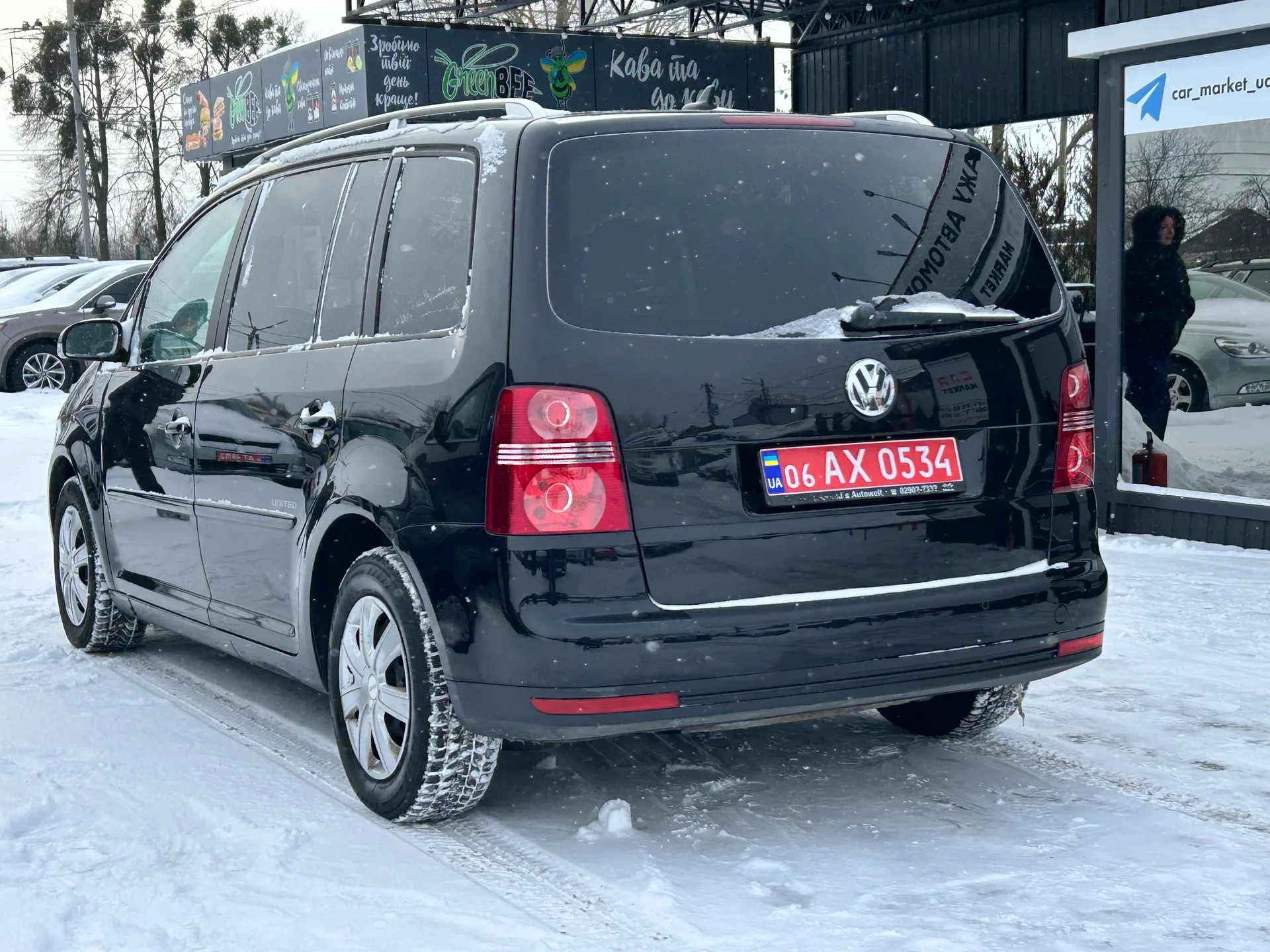 Volkswagen Touran — фото 4