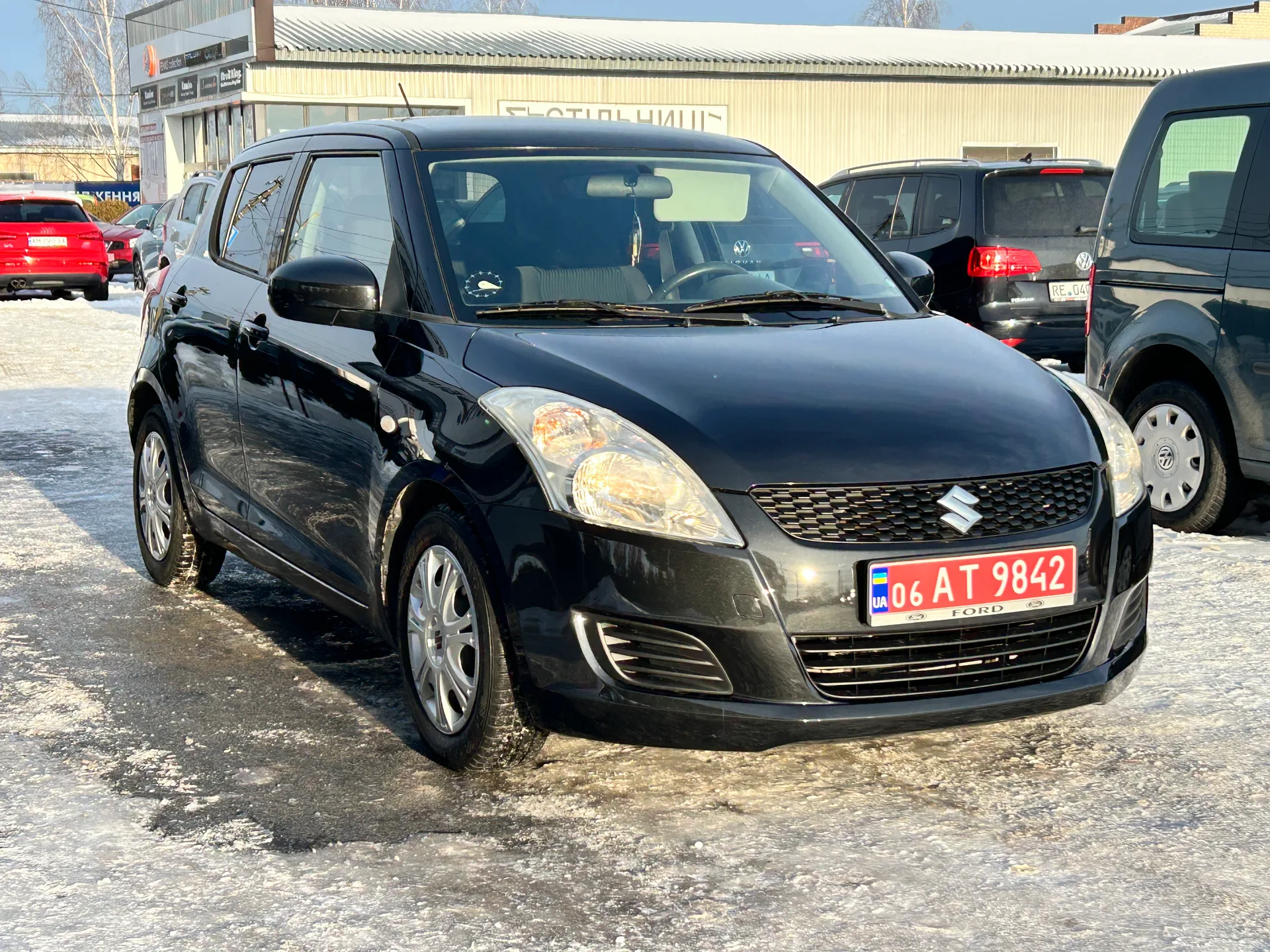 Suzuki Swift — фото 2