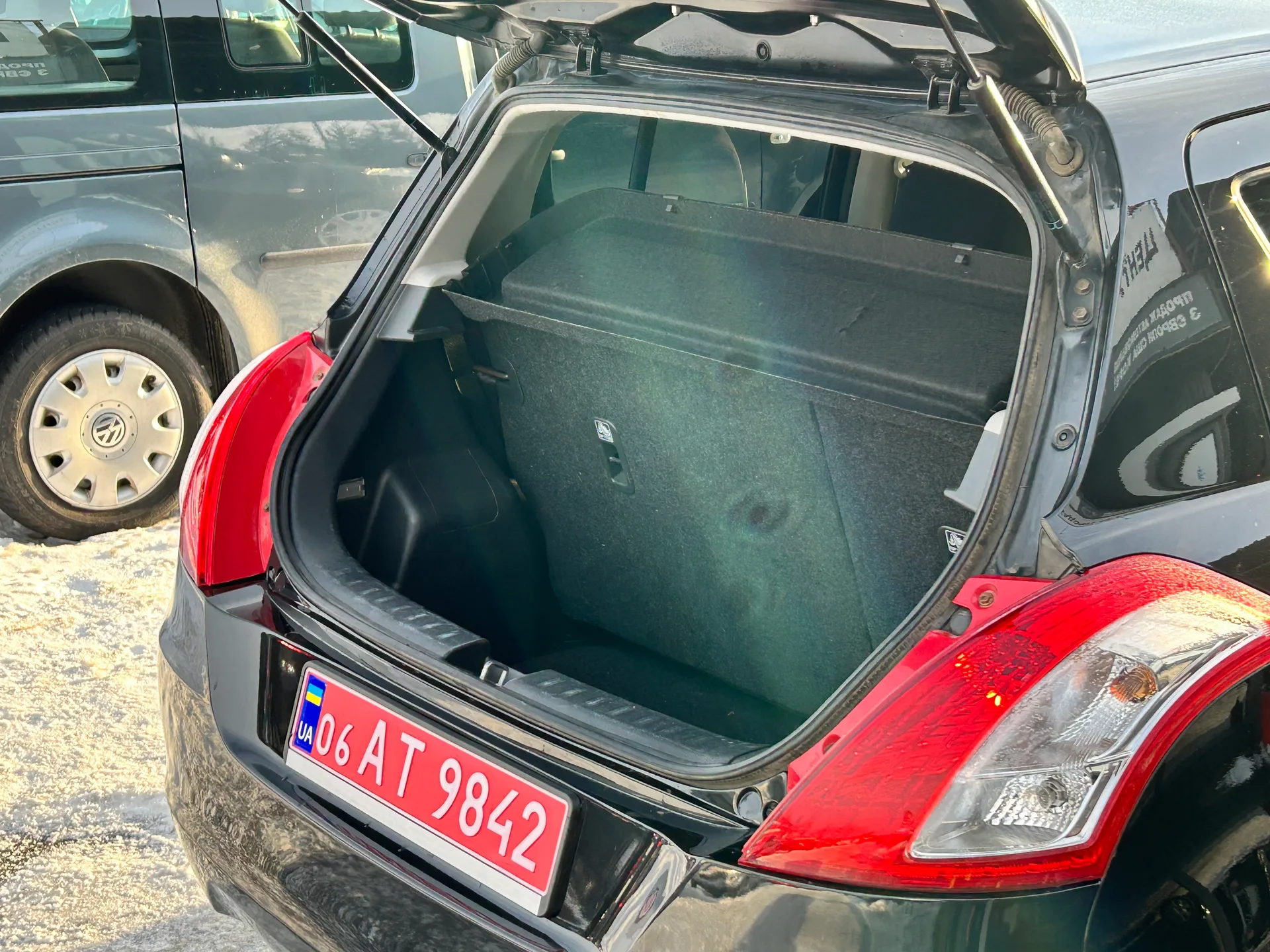 Suzuki Swift — фото 5