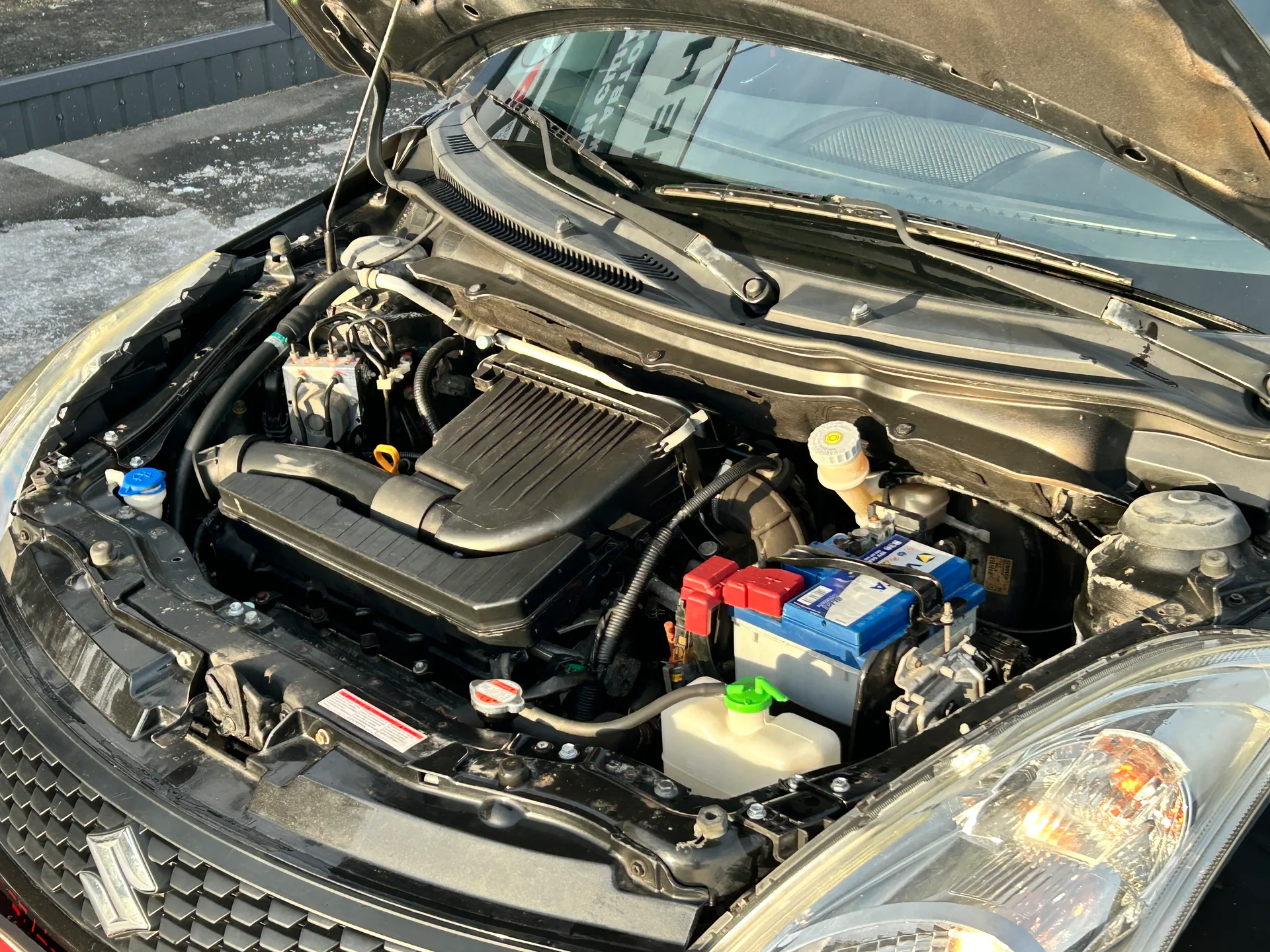 Suzuki Swift — фото 10