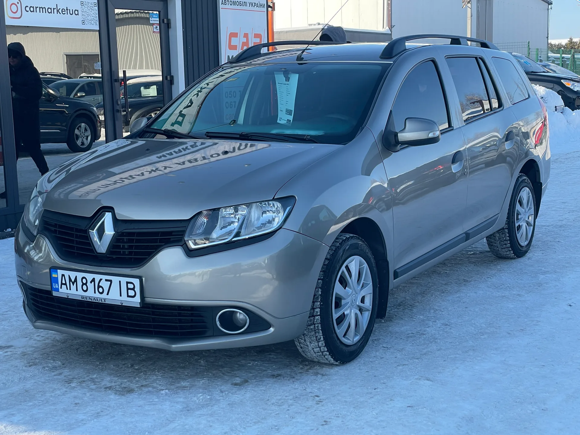 Renault Logan MCV — фото 1