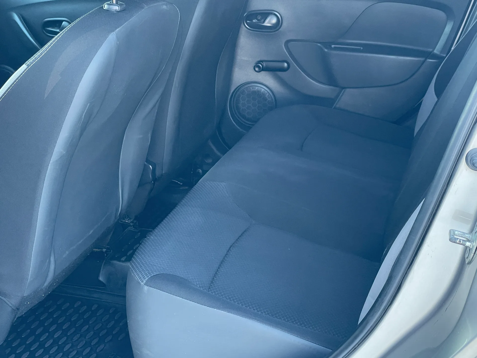 Renault Logan MCV — фото 13