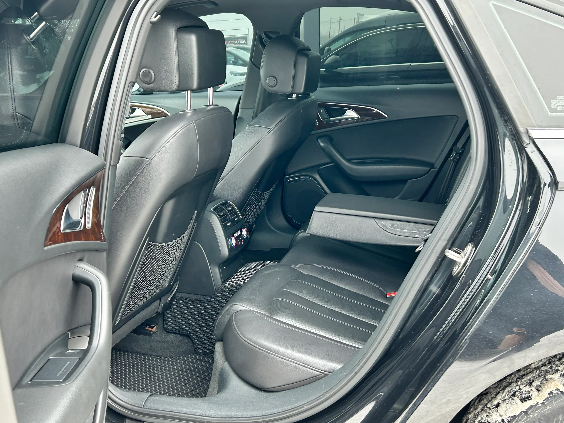 Audi A6 — фото 7