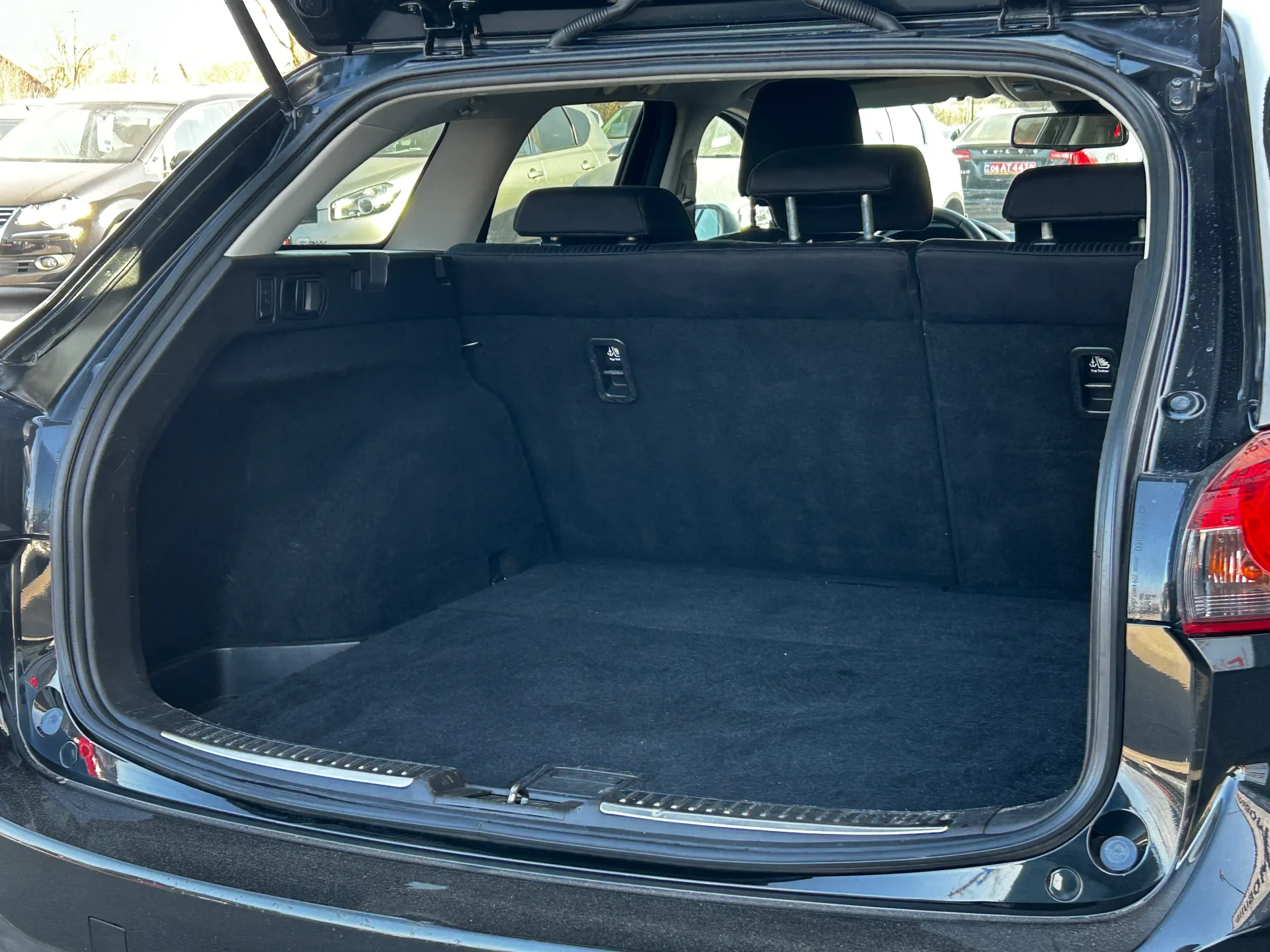 Mazda 6 — фото 8