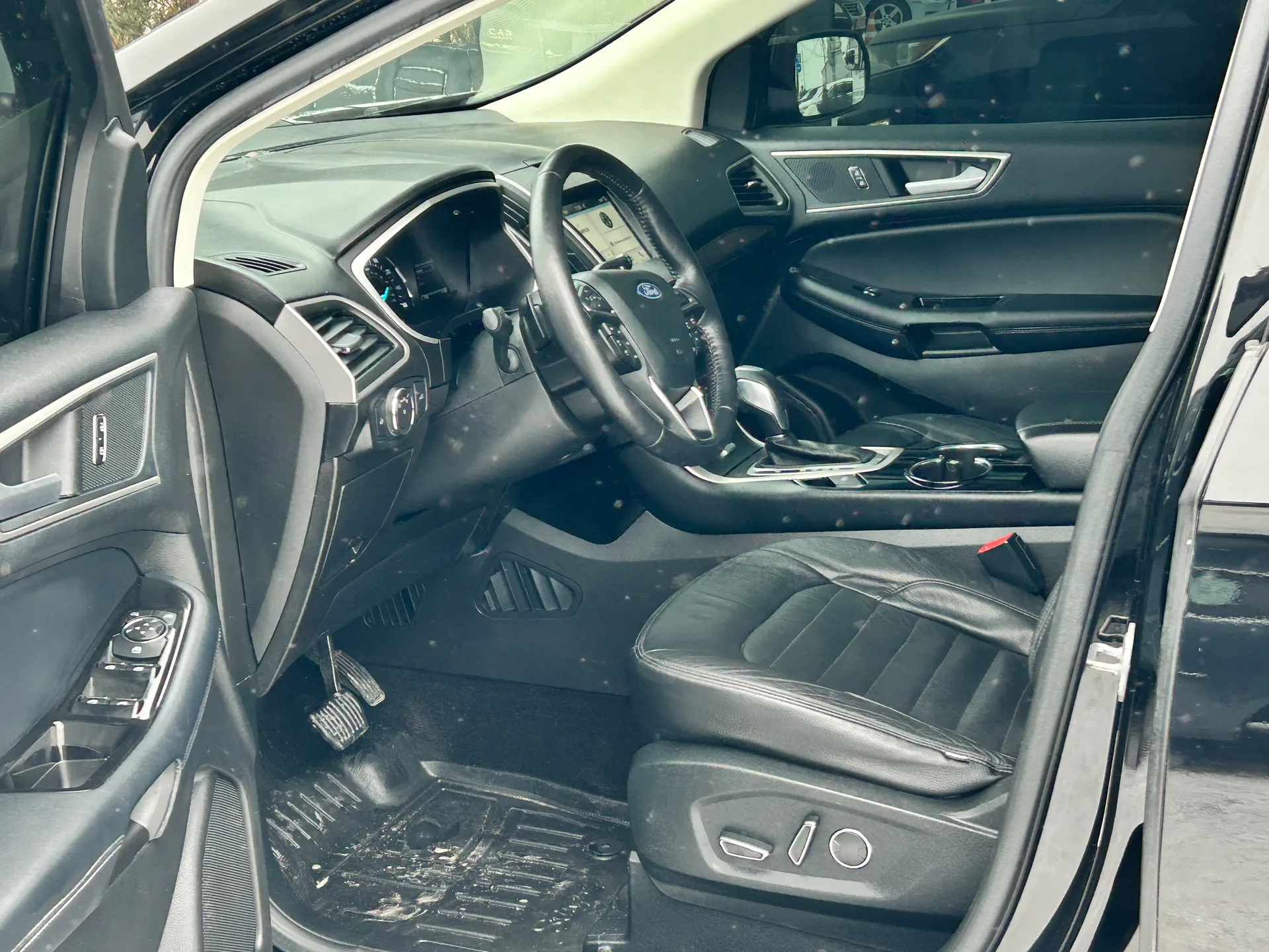 Ford Edge — фото 5