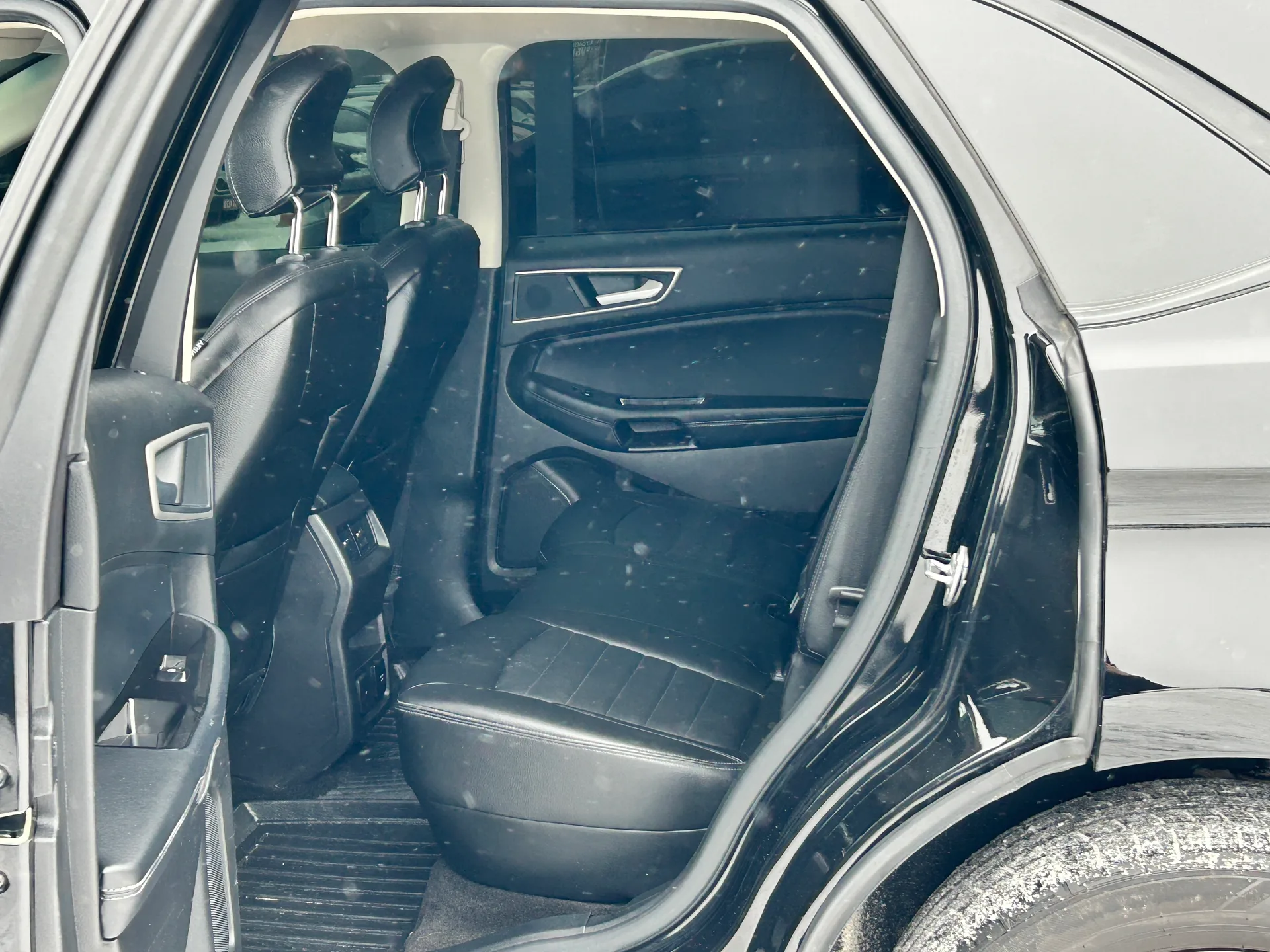 Ford Edge — фото 6