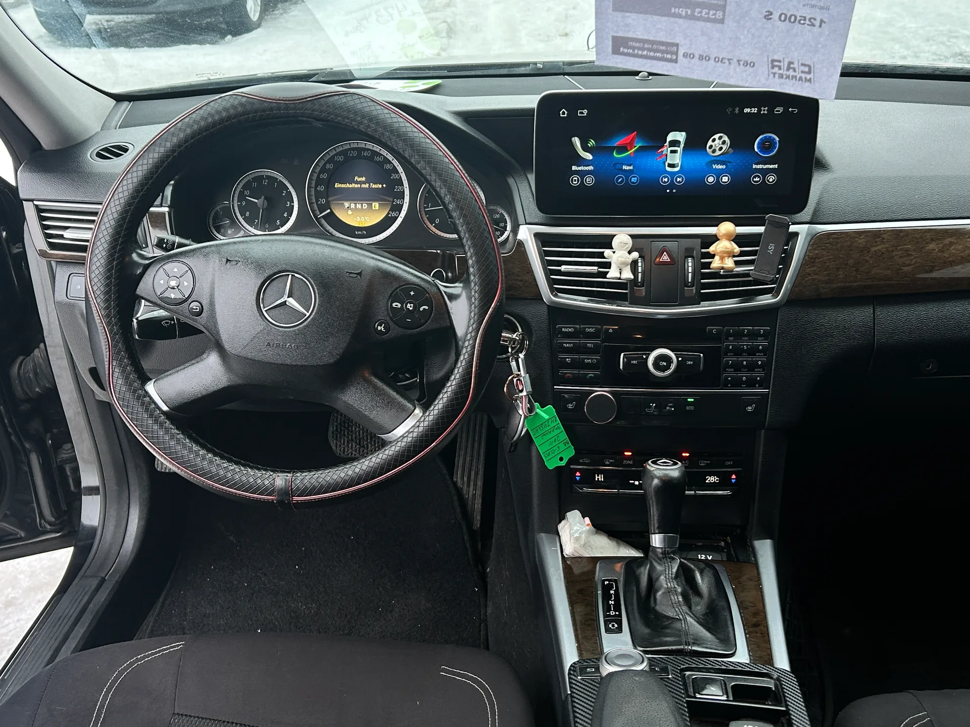 Mercedes-Benz E-Class — фото 7