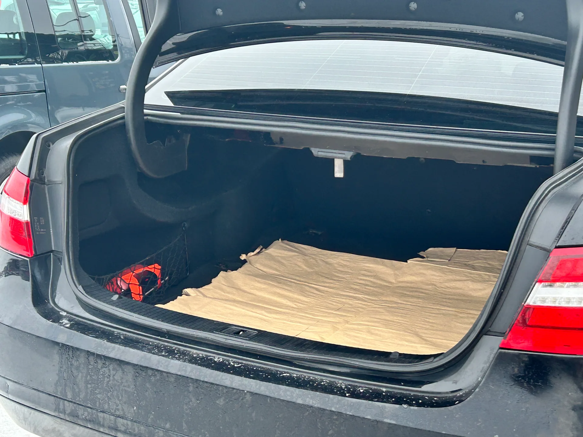 Mercedes-Benz E-Class — фото 8