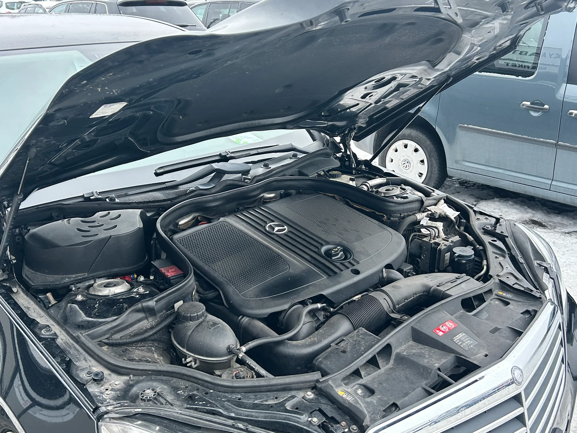 Mercedes-Benz E-Class — фото 9