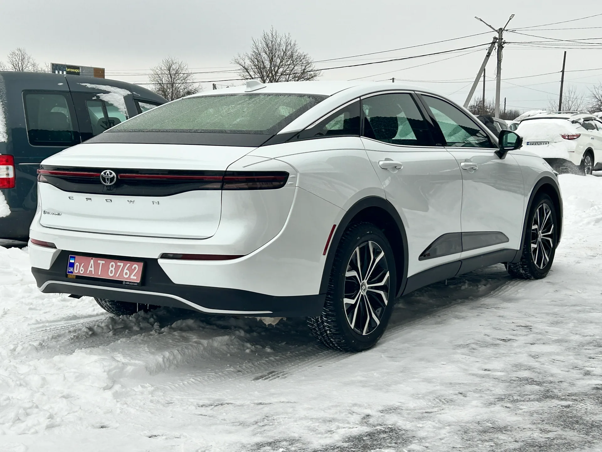 Toyota Crown — фото 3