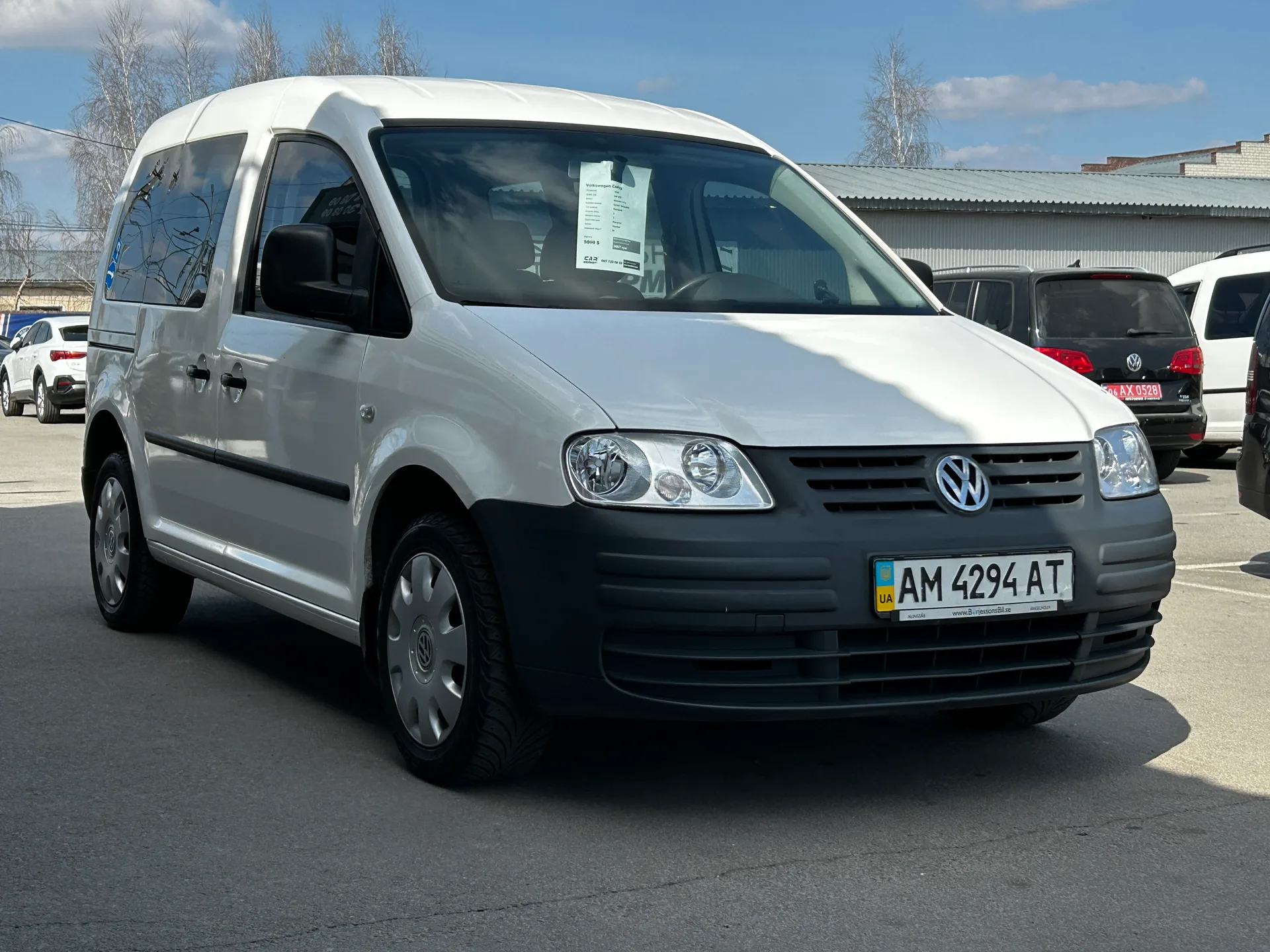 Volkswagen Caddy — фото 2