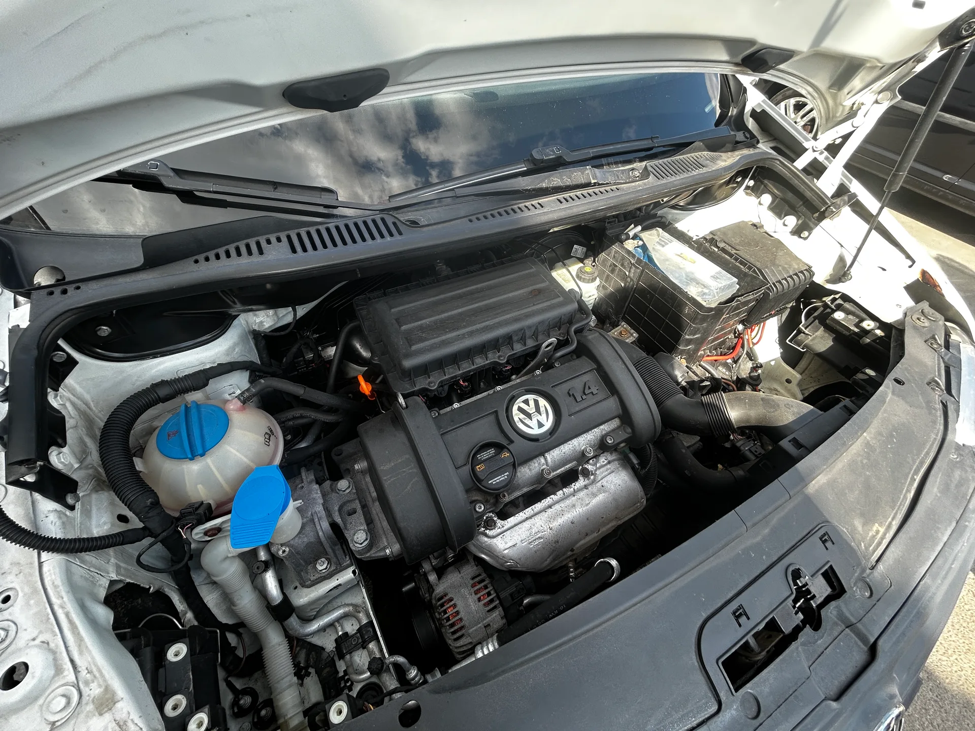 Volkswagen Caddy — фото 8