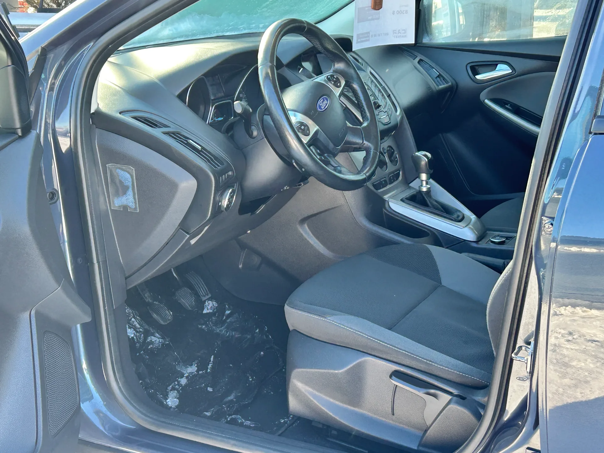 Ford Focus — фото 5