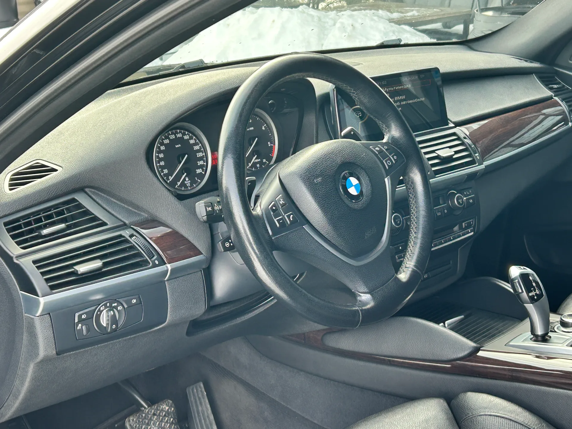 BMW X6 — фото 5