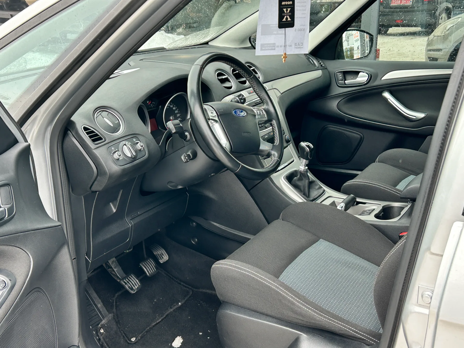 Ford S-Max — фото 5