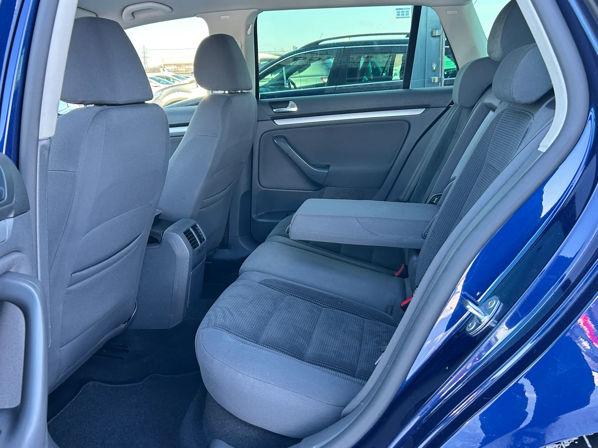 Volkswagen Golf — фото 7