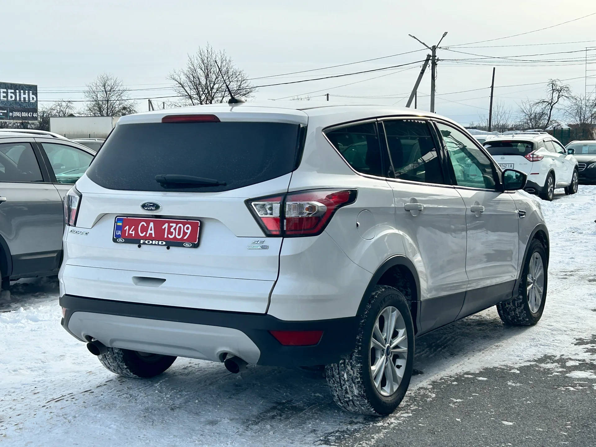 Ford Escape — фото 3