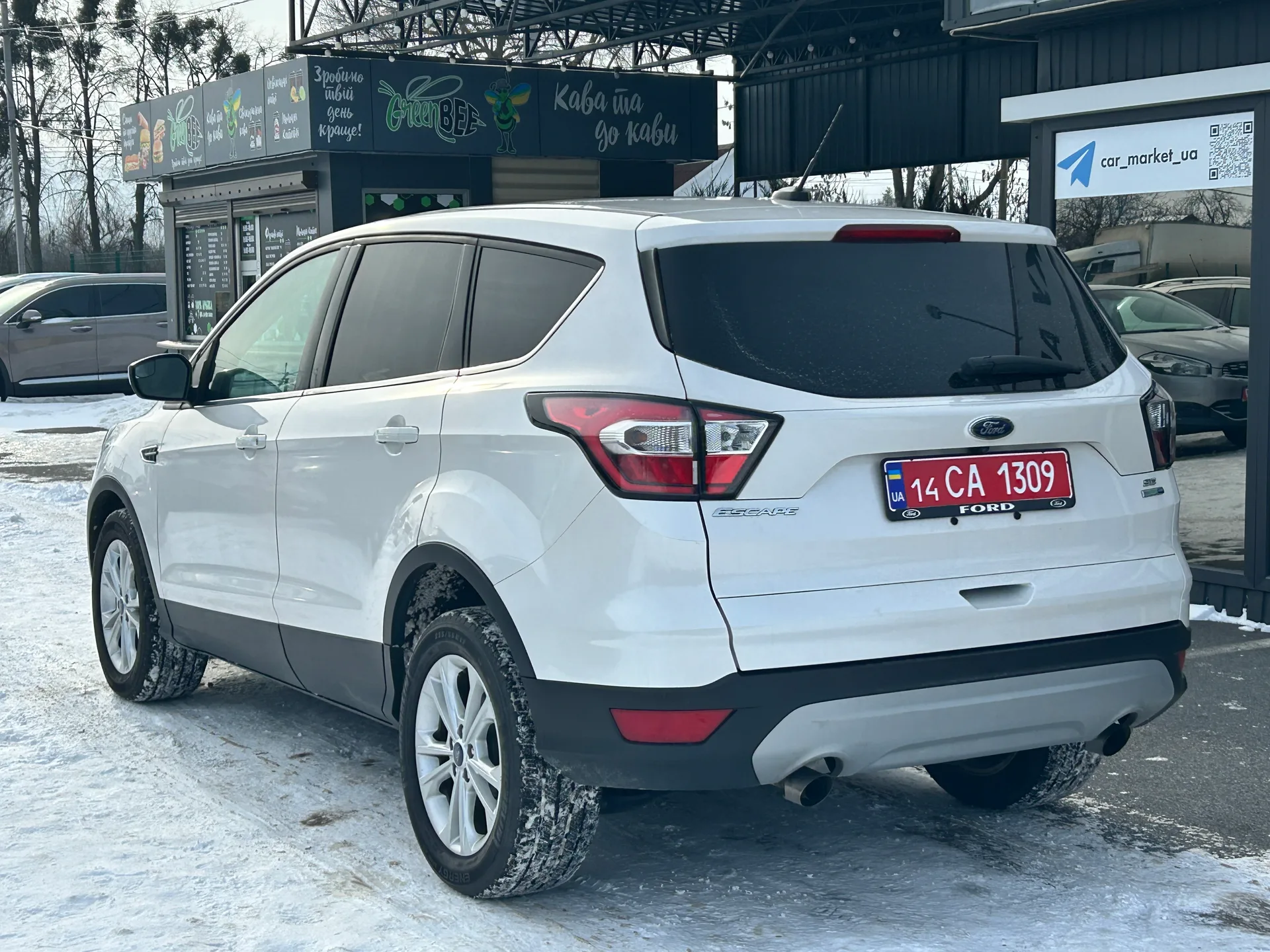 Ford Escape — фото 4