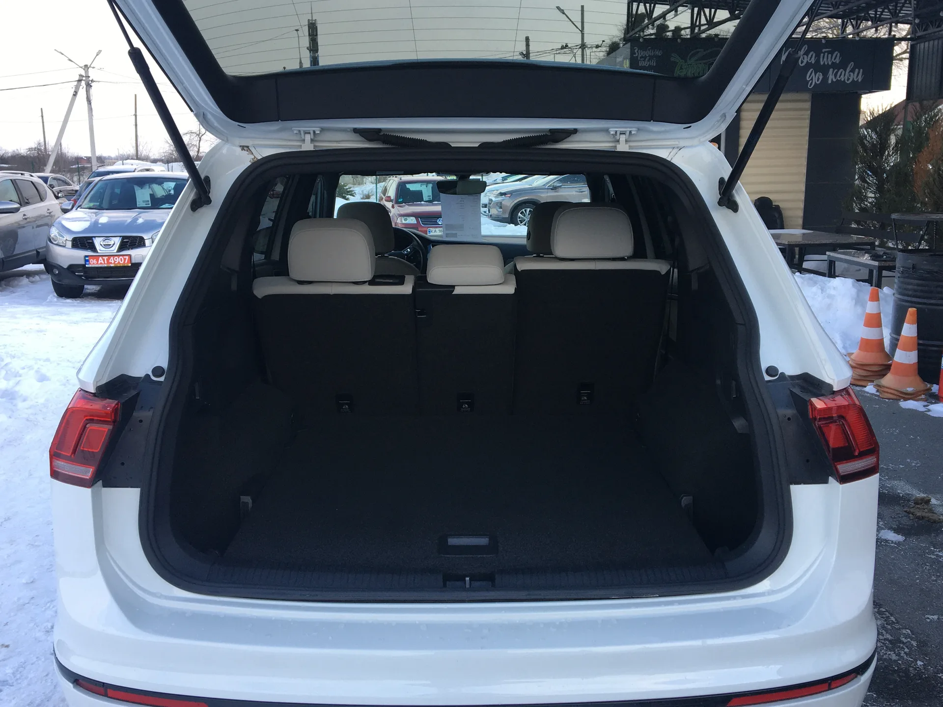 Volkswagen Tiguan — фото 5