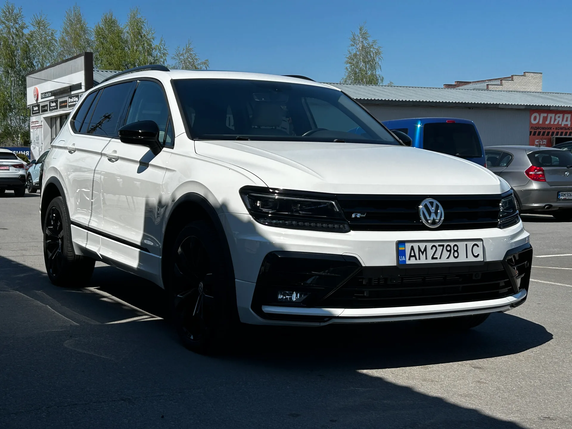 Volkswagen Tiguan — фото 2