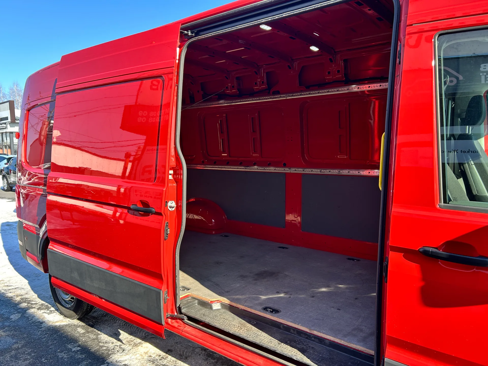 Volkswagen Crafter — фото 7