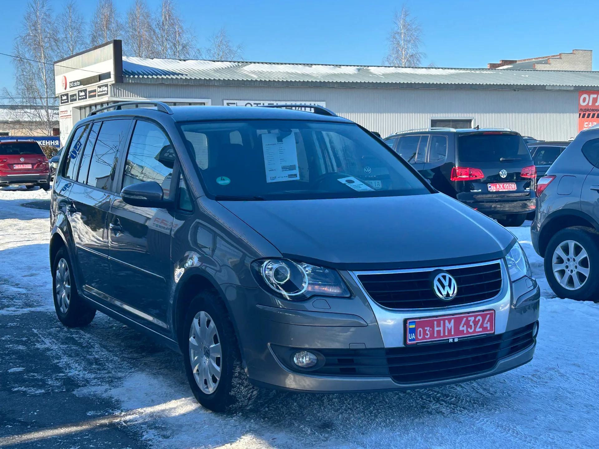 Volkswagen Touran — фото 2