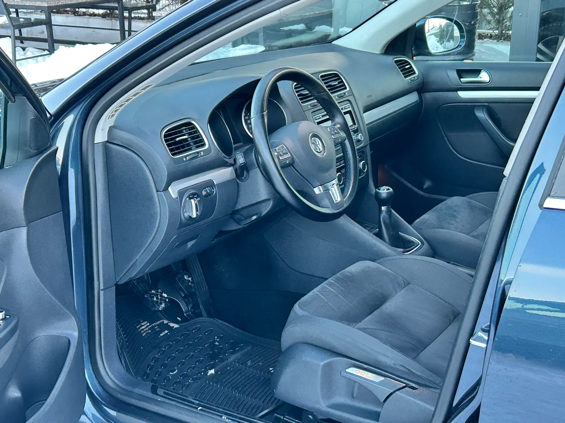 Volkswagen Golf — фото 5