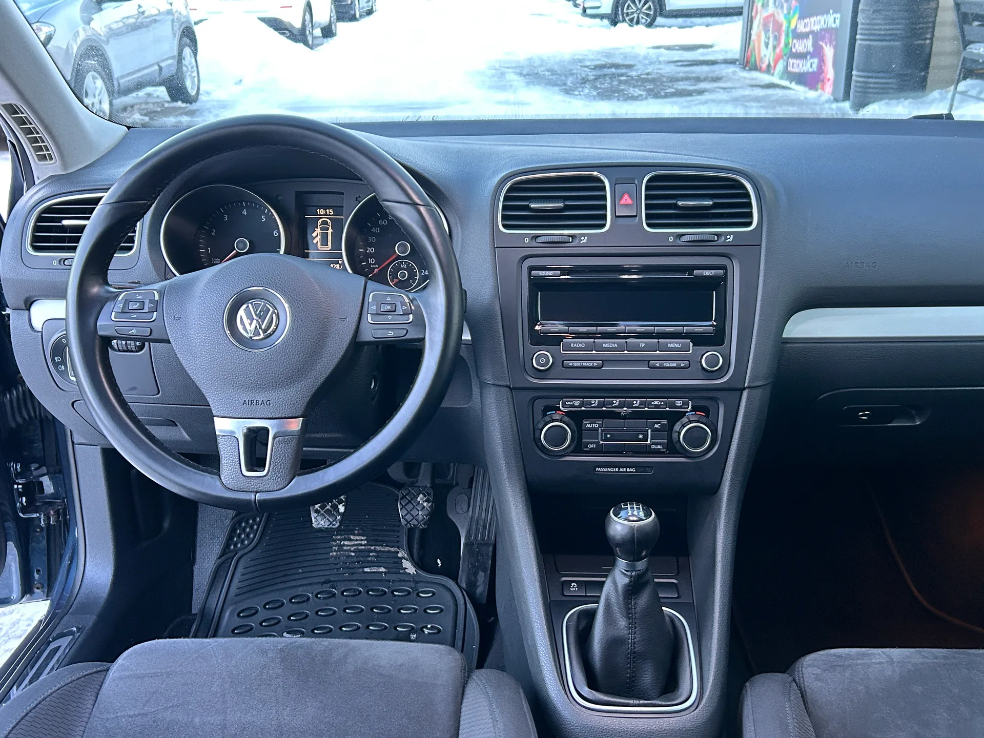 Volkswagen Golf — фото 6