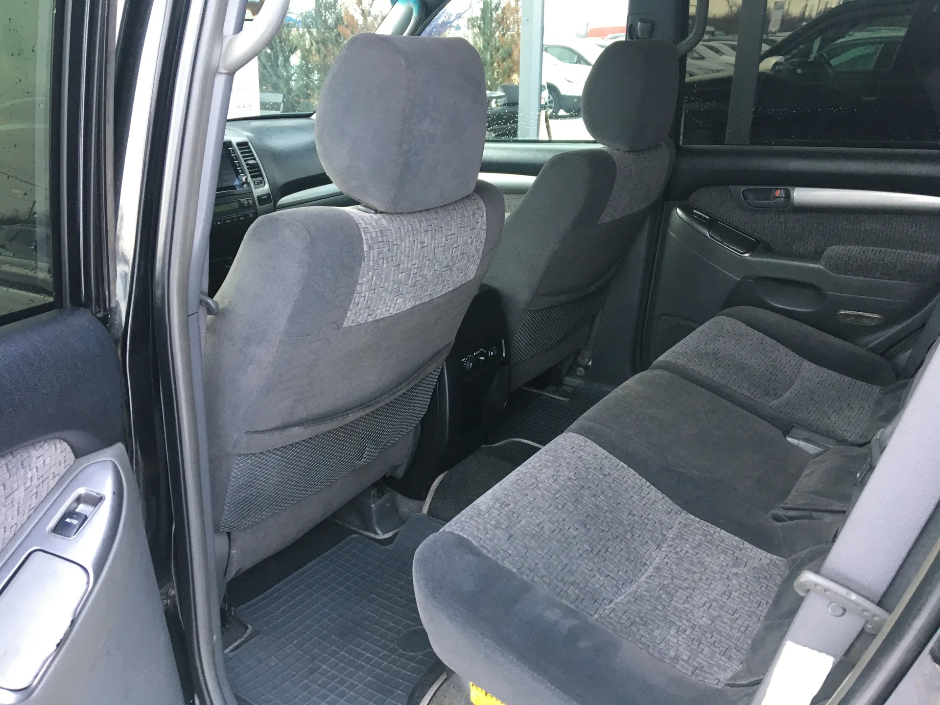 Toyota Land Cruiser Prado — фото 6