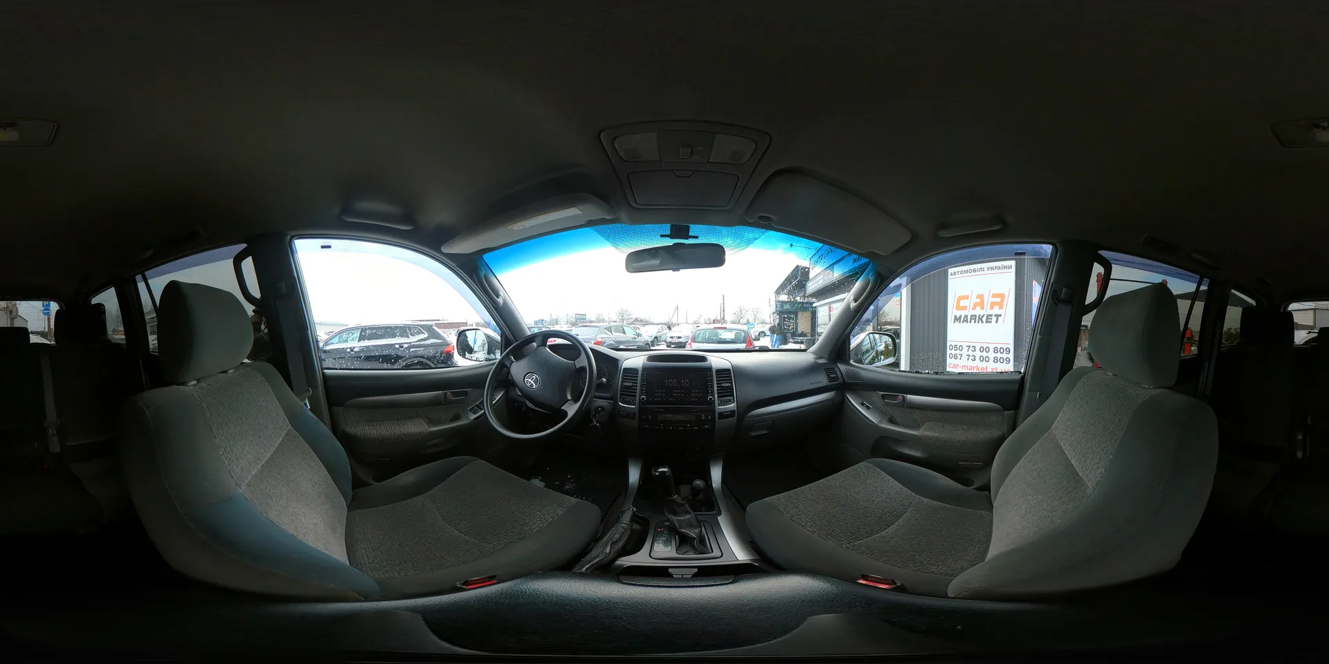 Toyota Land Cruiser Prado — 360°