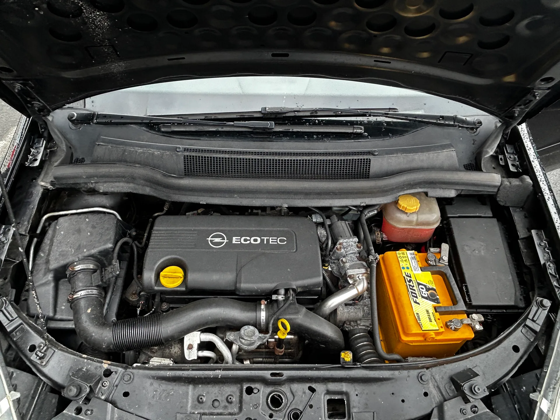 Opel Zafira — фото 10