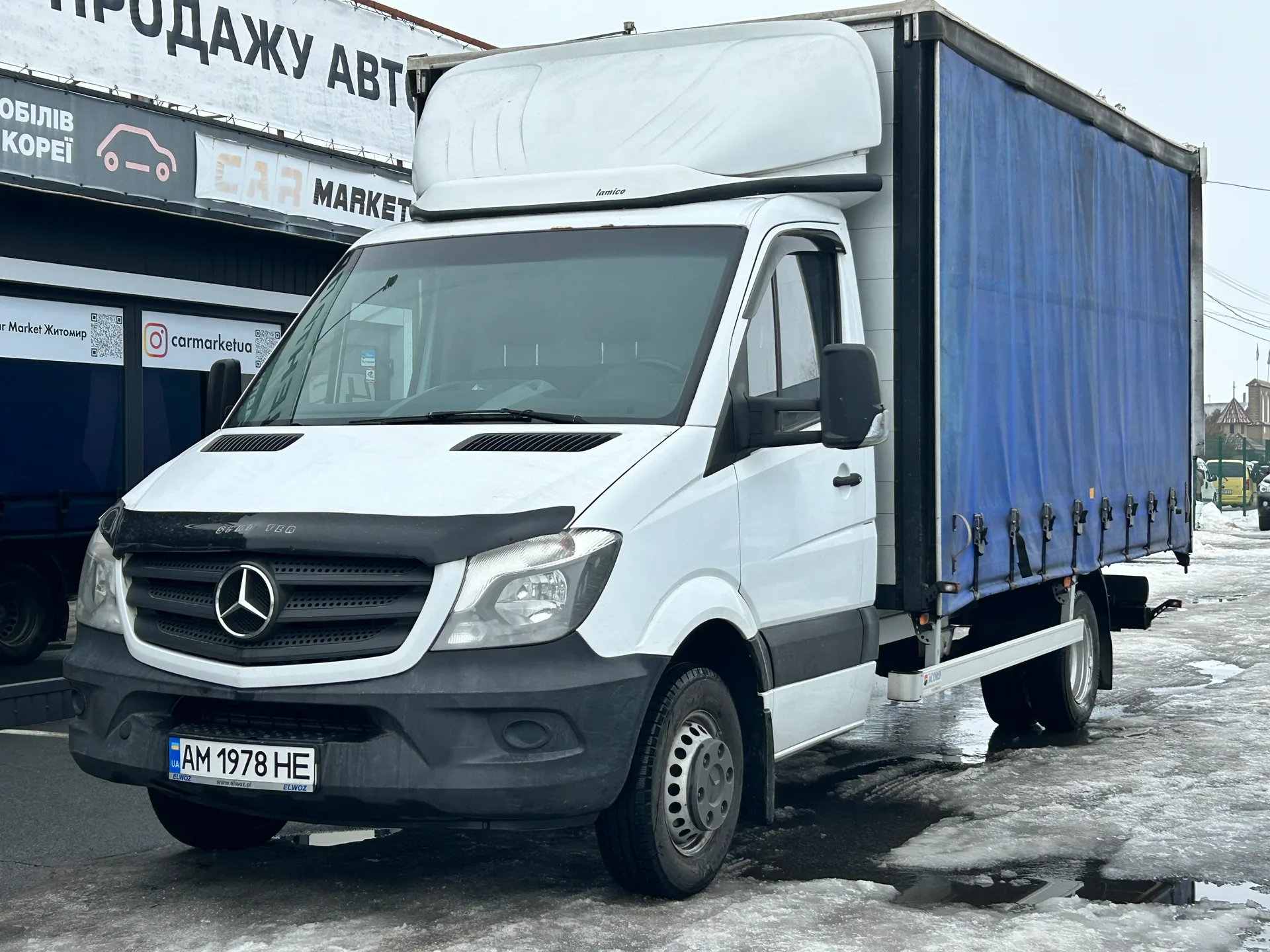 Mercedes-Benz Sprinter