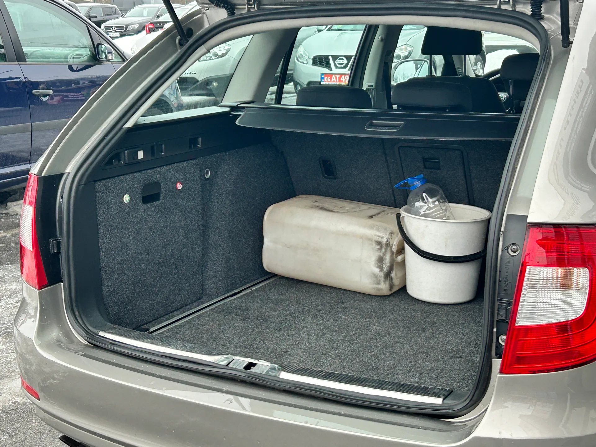 Skoda Superb — фото 9