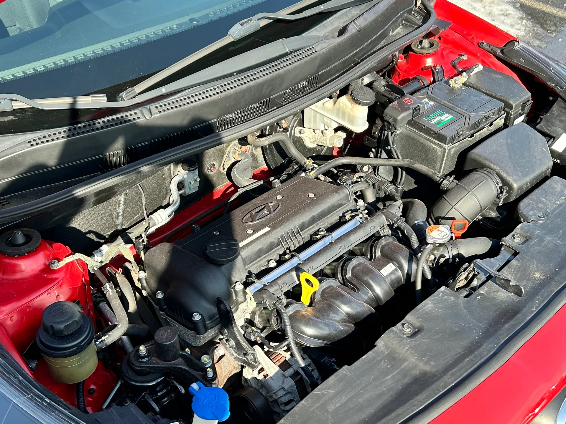 Hyundai Accent — фото 9