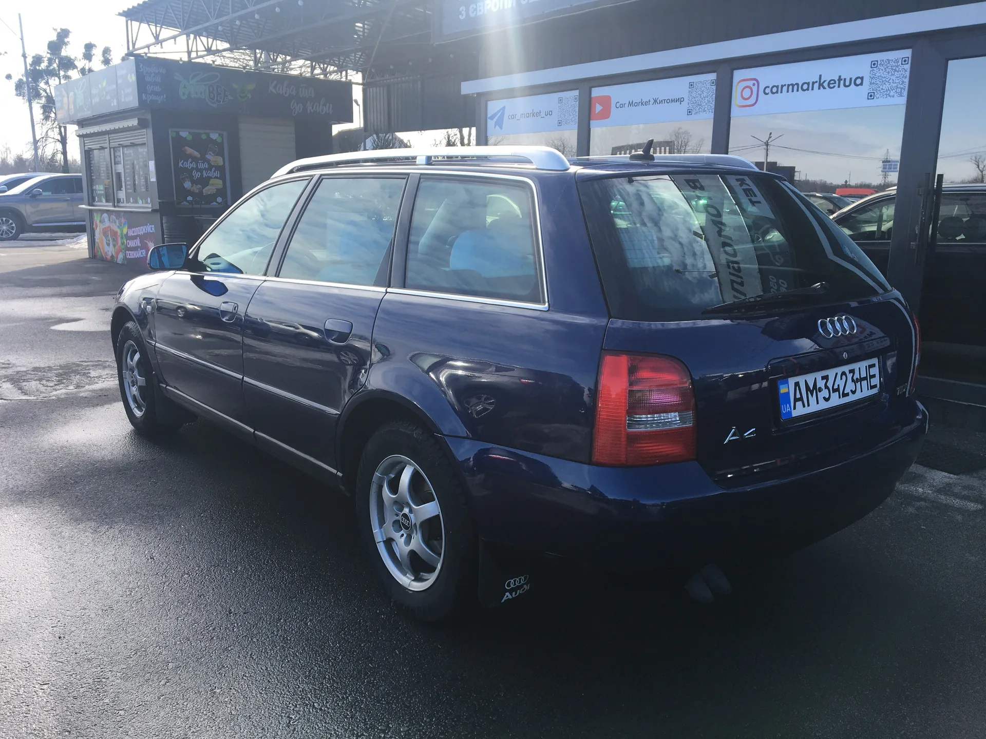 Audi A4 — фото 3