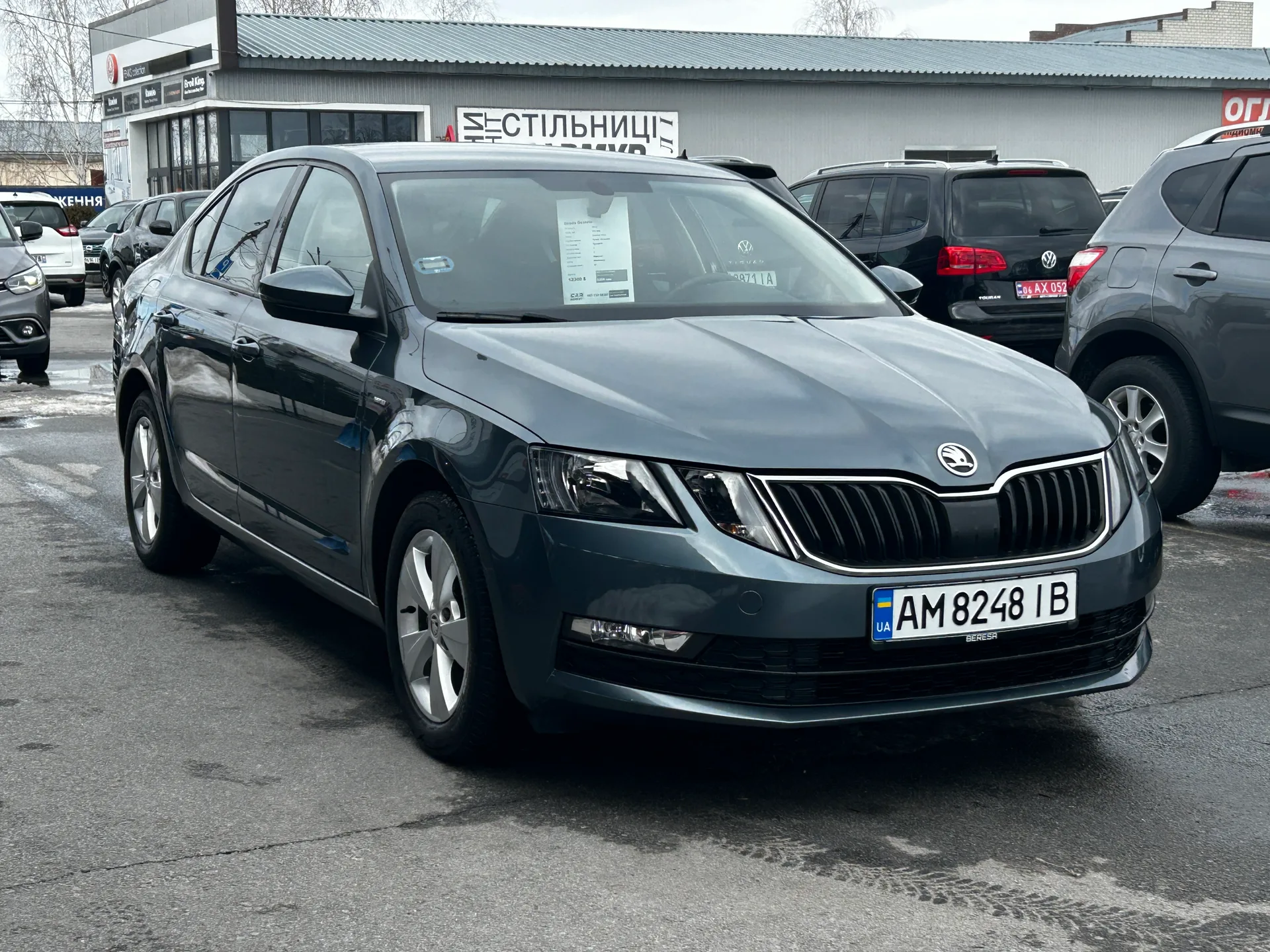 Skoda Octavia — фото 2