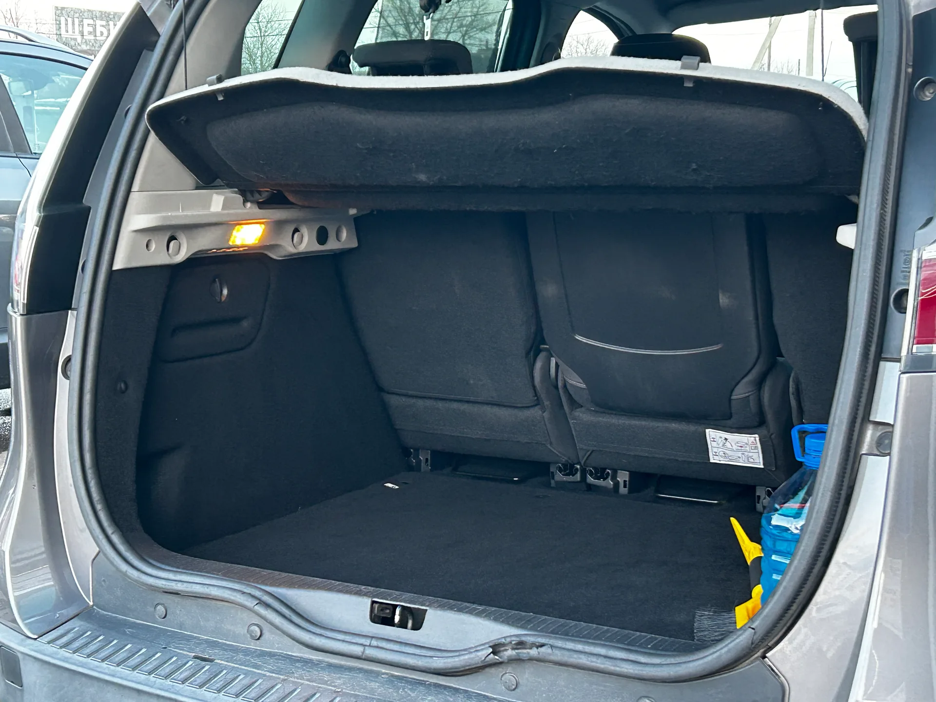 Renault Scenic — фото 8