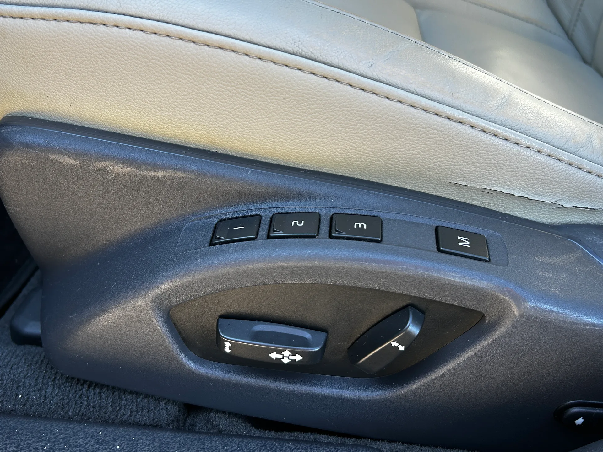 Volvo S80 — фото 8