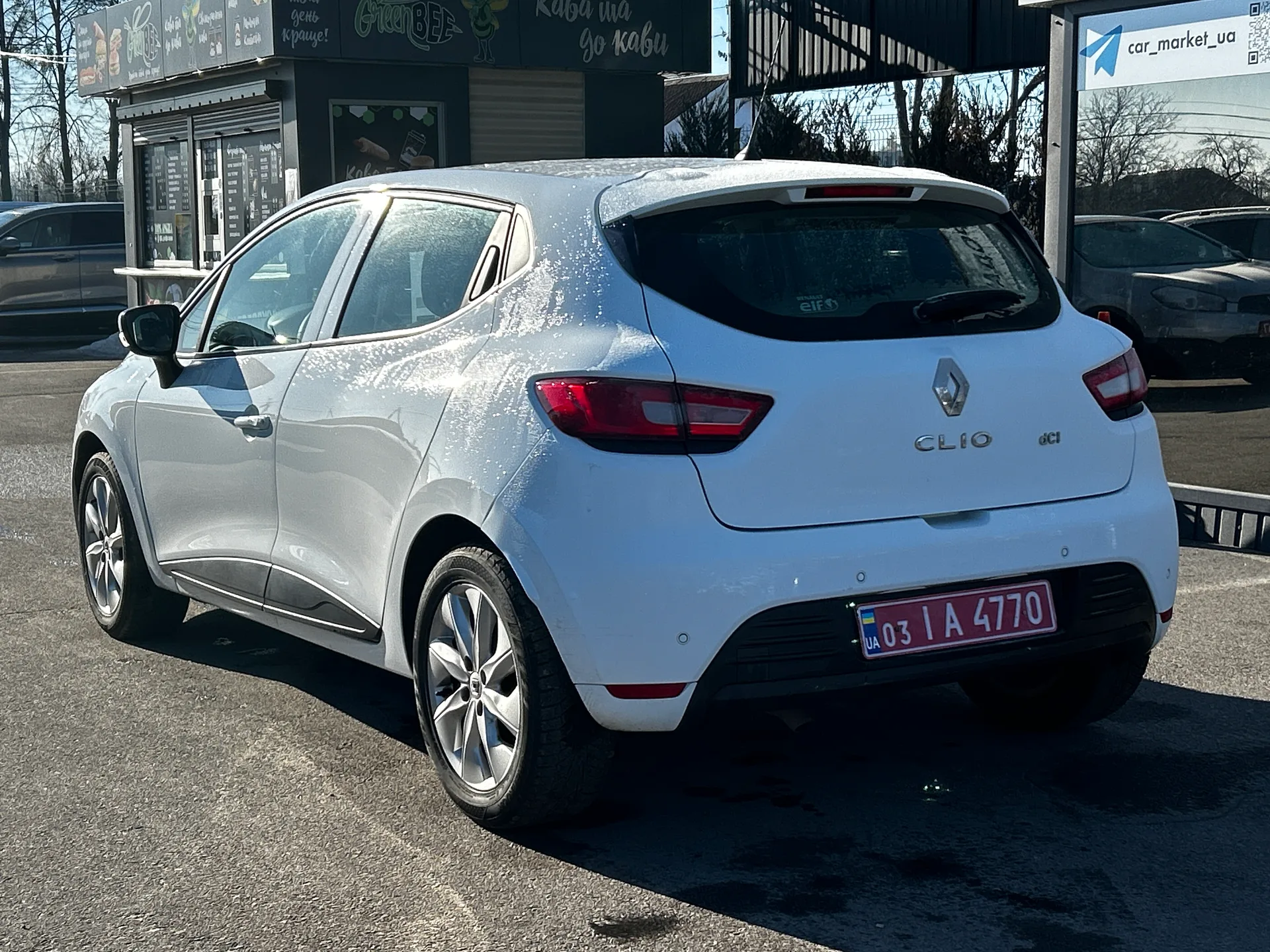 Renault Clio — фото 4