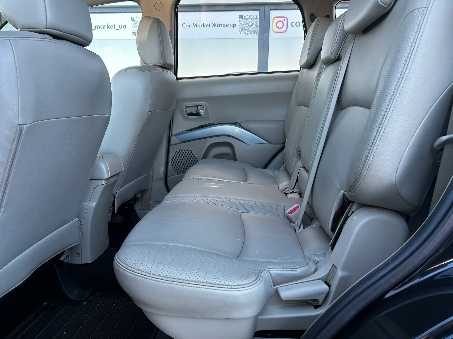 Mitsubishi Outlander — фото 7