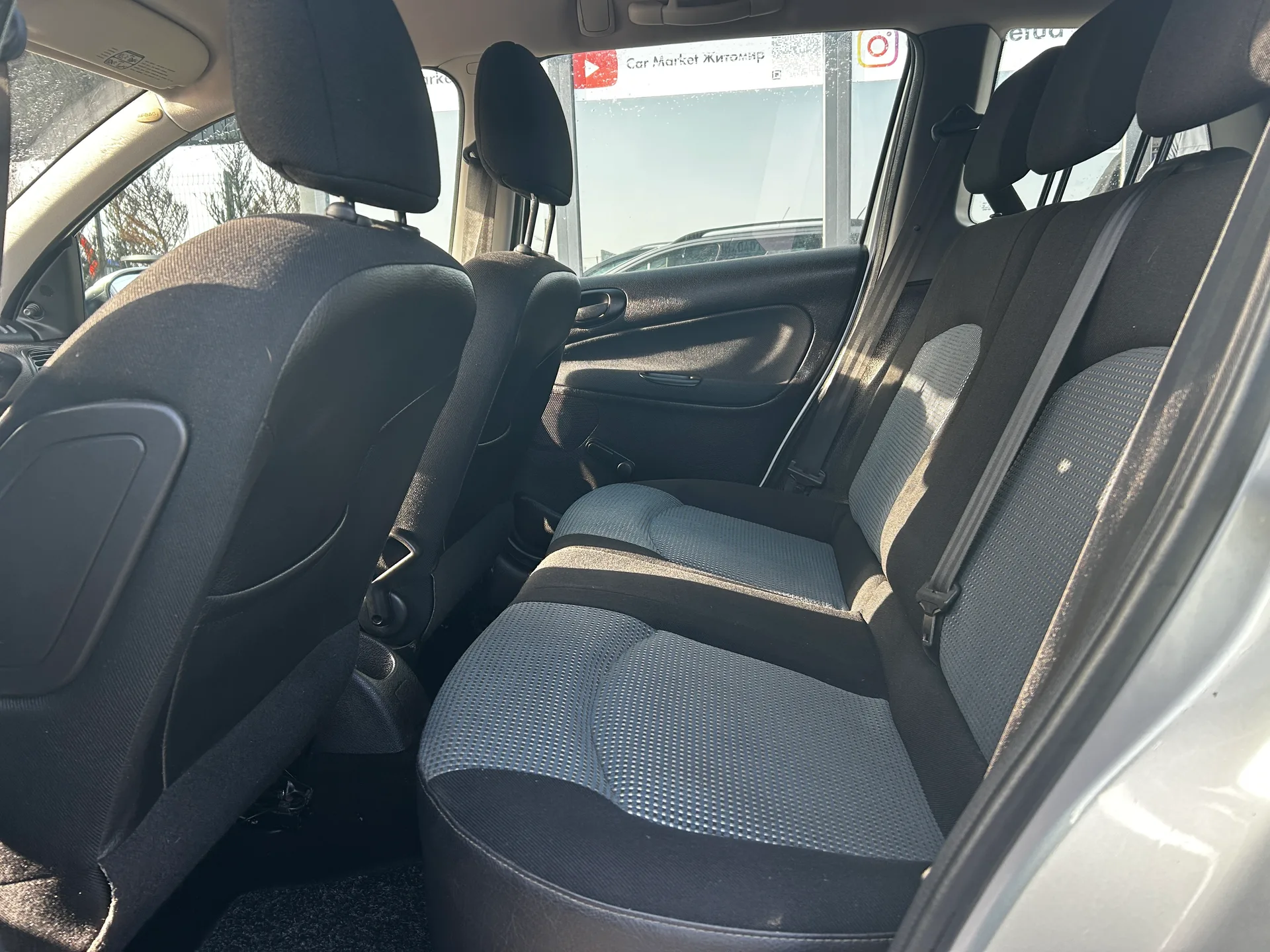 Peugeot 206 — фото 7