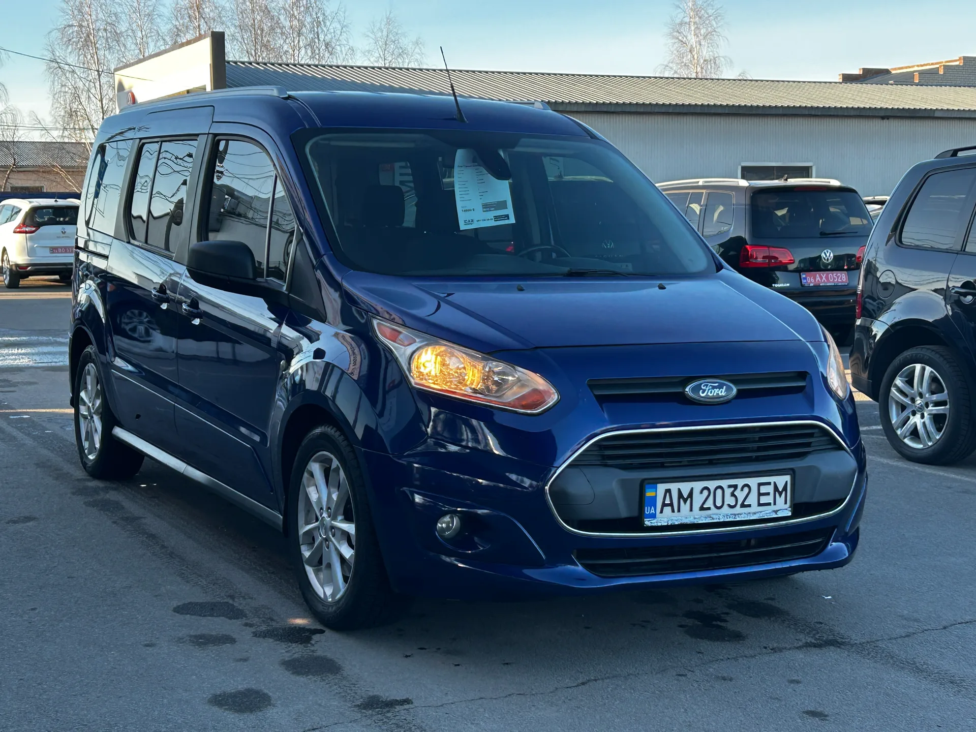 Ford Transit Connect — фото 2