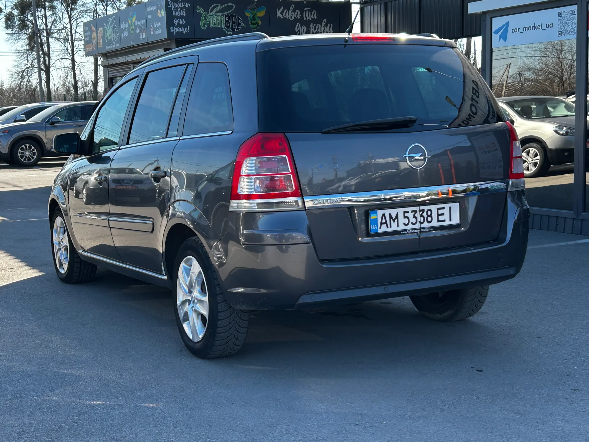 Opel Zafira — фото 4