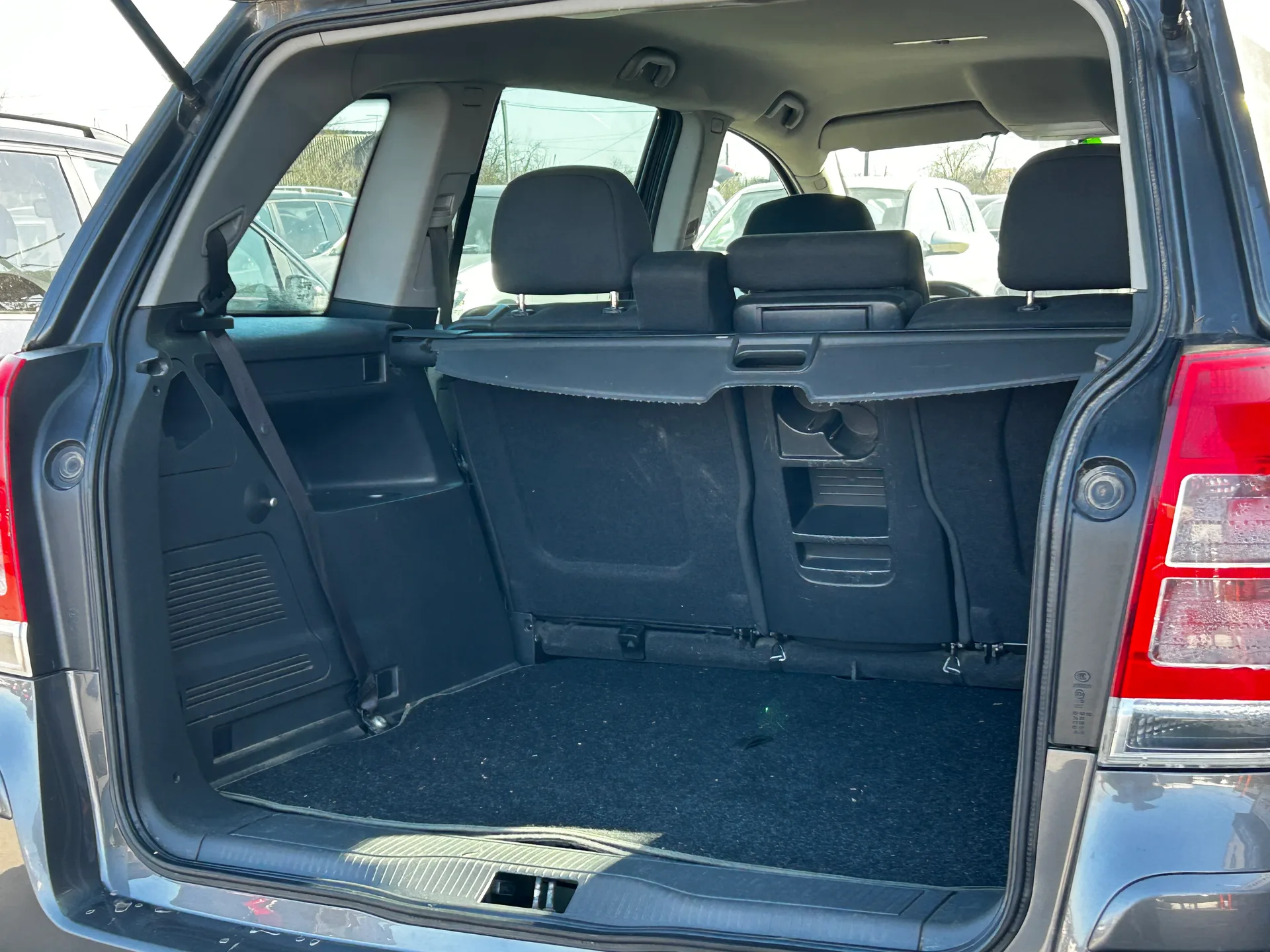 Opel Zafira — фото 8