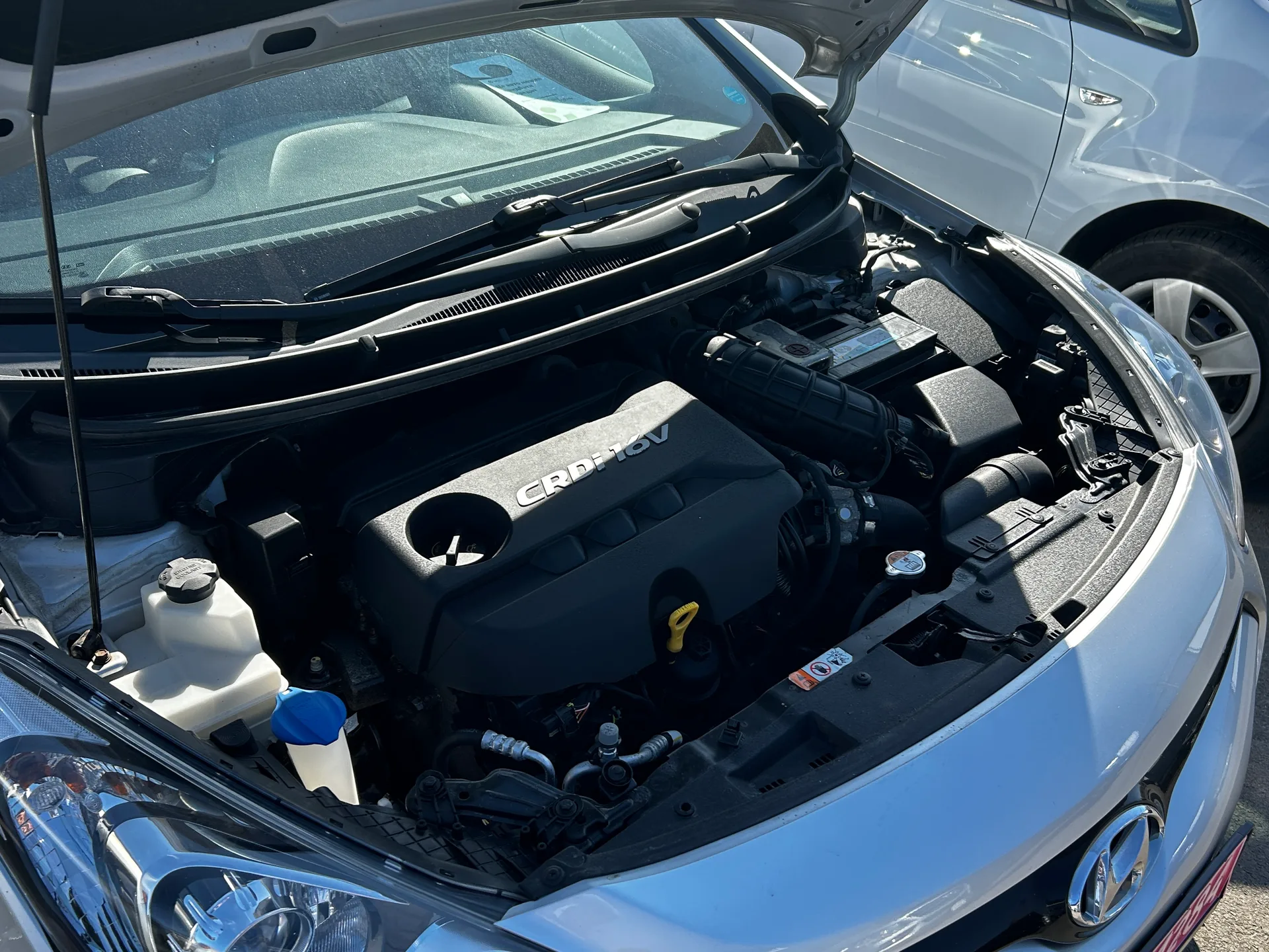 Hyundai i30 — фото 9