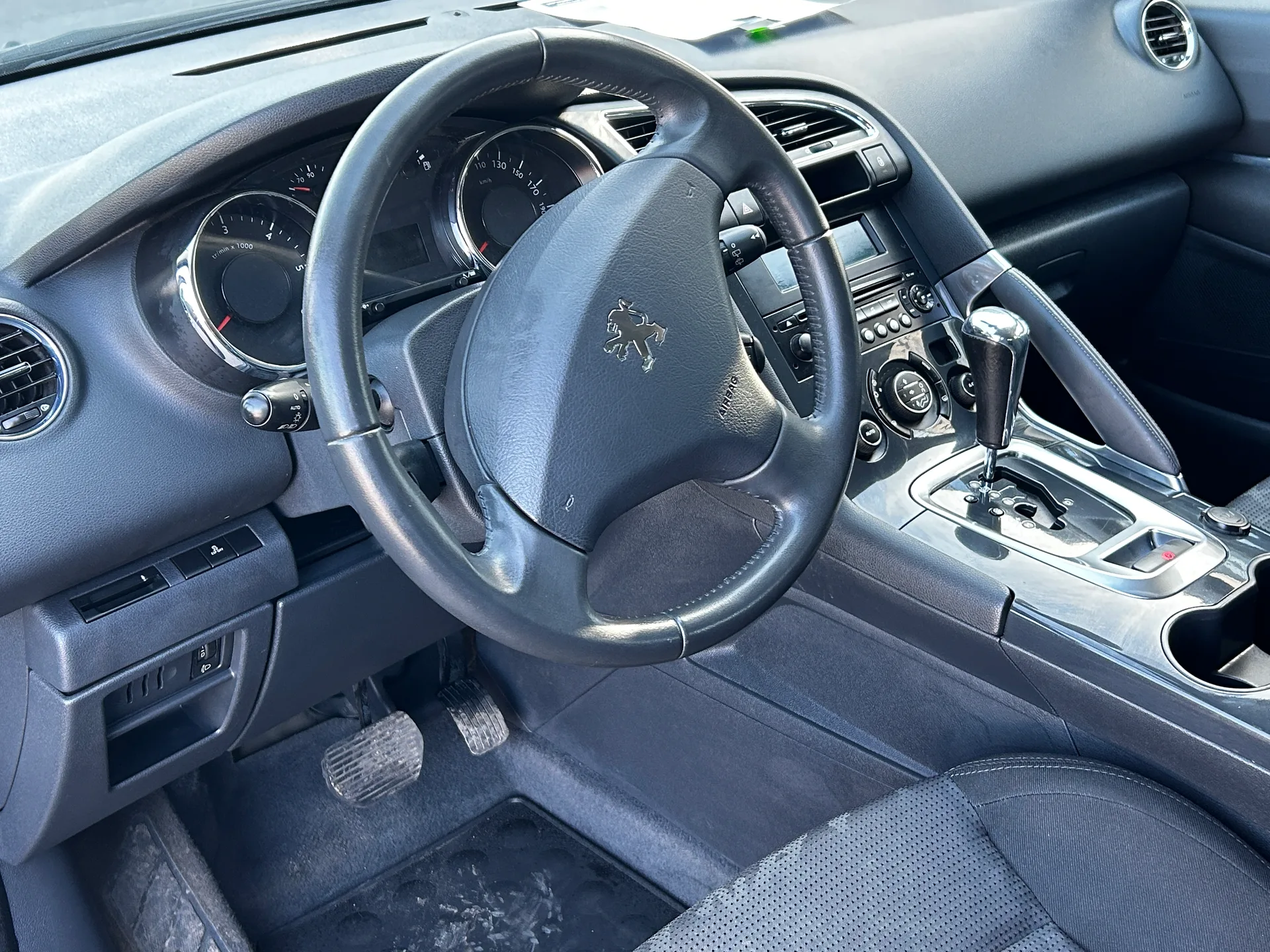 Peugeot 3008 — фото 5