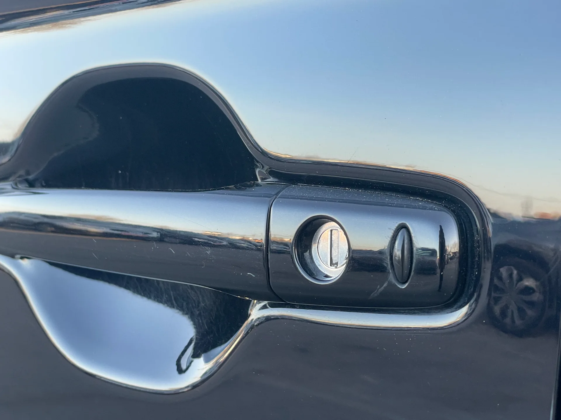 Mitsubishi Outlander — фото 10