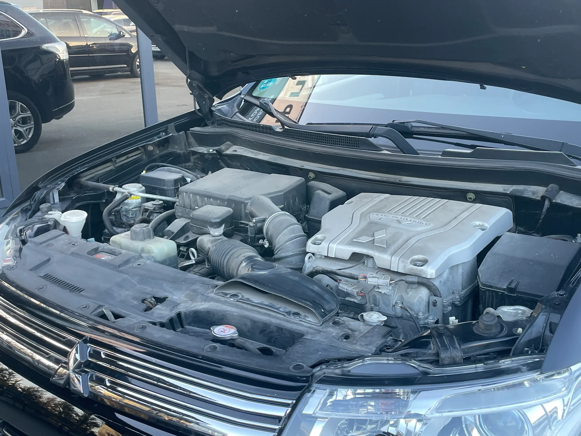 Mitsubishi Outlander — фото 19