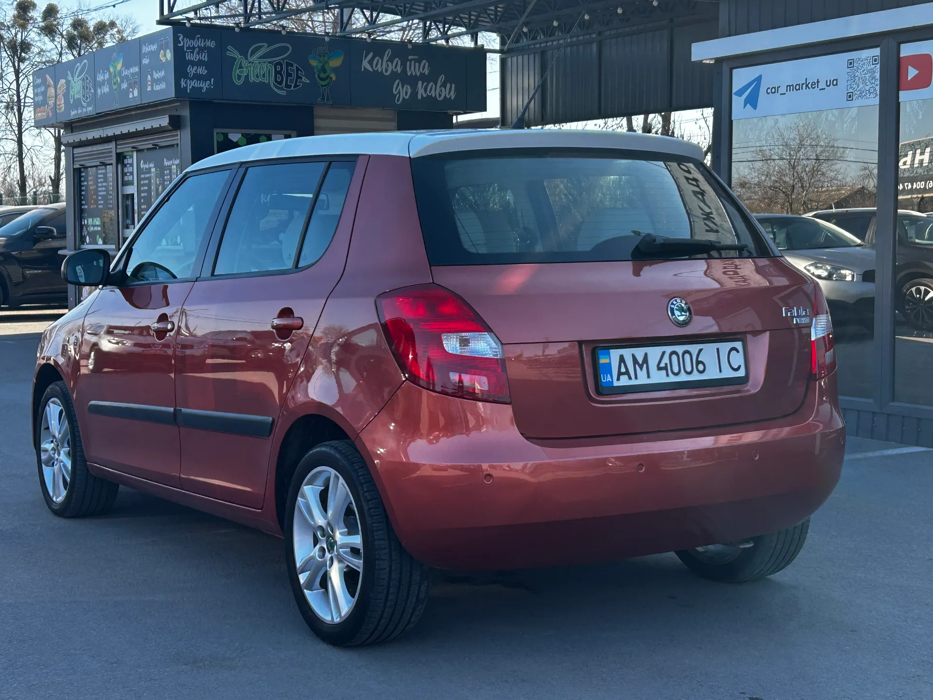 Skoda Fabia — фото 4